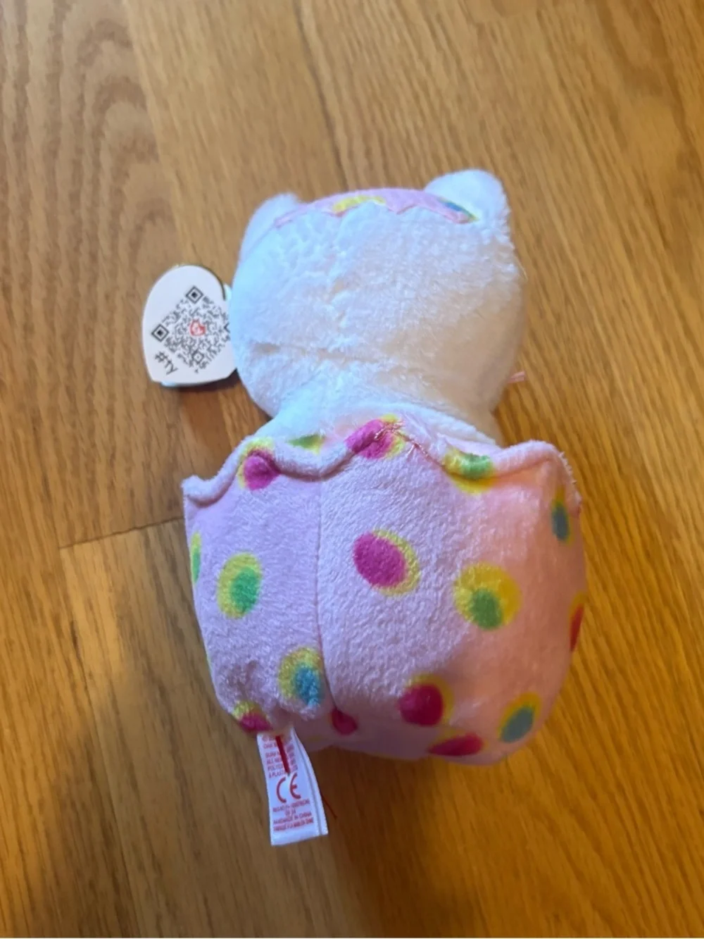 Ty Giggles Plush White Cat in Pink Polka-Dot Egg NEW Easter Stuffed Animal